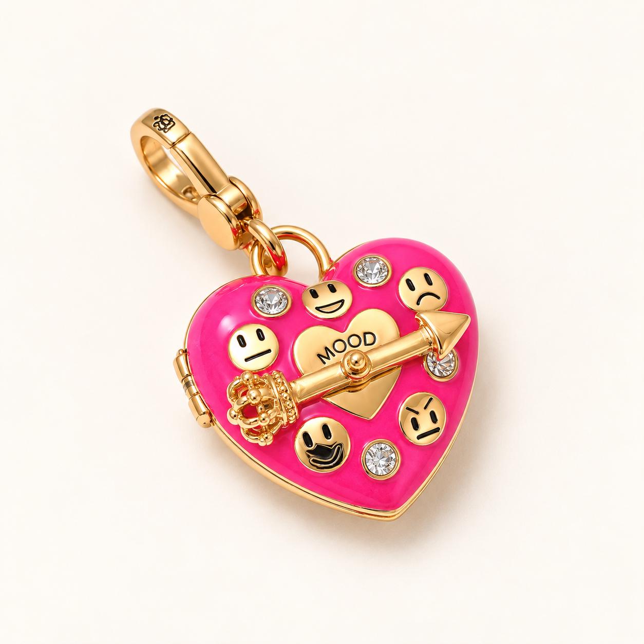 激かわいい♡JUICY COUTURE バッグチャーム ハートモチーフ ピンク 激