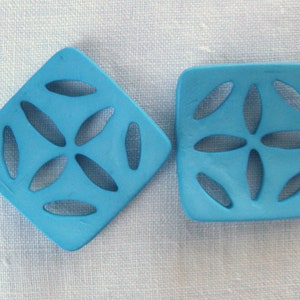 2 Very Big (2 3/8&quot;) Sun Washed Blue Cut Out Petal Buttons, 60 mm, Curved, Matte Finish, Light Weight, Flower Pattern, German, Dill