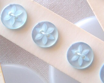 5 botones modificados de ojo de pez con forma de estrella, color azul pálido, 13 mm (1/2"), marca básica.