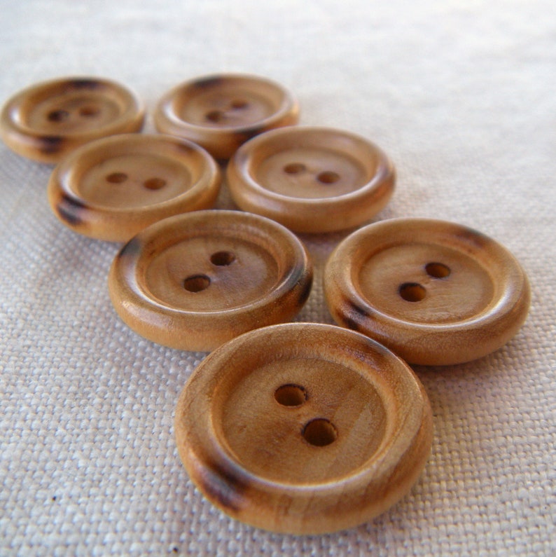 Toasted 7 Wooden Buttons Light Brown Color Blond Wood No Brand 19 mm Glossy Oak Stain Fat Round Rim Rustic