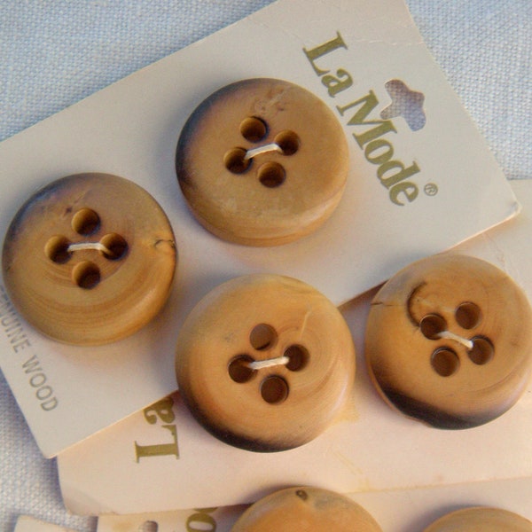 4 Big Real Wood Vintage Buttons, 26 mm, Light Brown with Toasty Accents, 2 Large Holes, Made in France, La Mode, Chunky