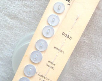7 Small Pale Blue Shirt Buttons, Fisheye Well, Vintage Basic, 11 mm (7/16")