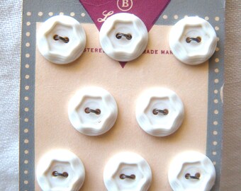 8 Le Chic Vintage White Buttons, Six Sided Border, 15 mm, Made in USA