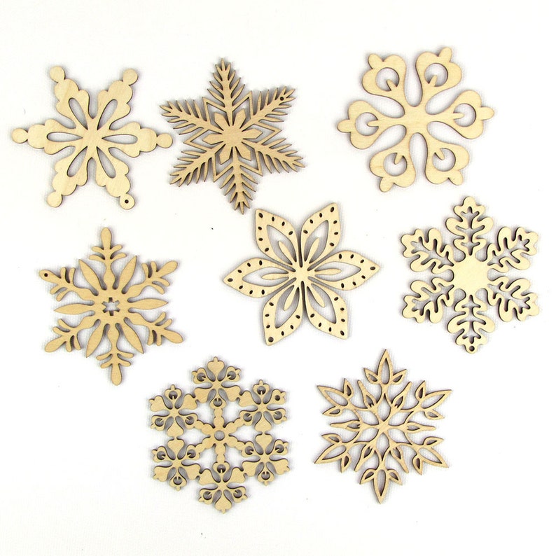 Woodland Collection of 8 Wooden Laser-Cut Holiday Snowflake Ornaments in Gift Box image 5