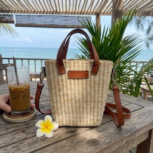 Cattail Leaf Handwoven Bag Handmade Vietnam, Natural Woven Tote with Leather Strap, Eco Friendly Boho Summer Beach Purse
