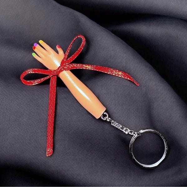 Dexter Inspired Handmade Ice Truck Killer Doll Arm Keychain, Dexter Inspired Gift, TV Memorabilia Keyring, Funny Keyring, Creepy Accessories
