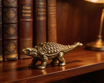 Solid Brass Ankylosaurus Figurine Retro Dinosaur Statue Mini Brass Animal Sculpture Tea Pet Desk Decor Gift for Him