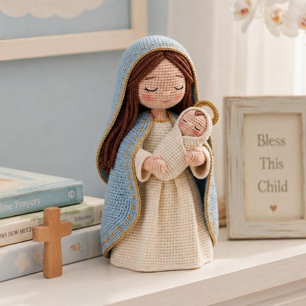 Crochet Virgin Mary and Baby Jesus Doll, Amigurumi Mother Mary Statue, Catholic Baptism Gift, First Communion Altar Decor