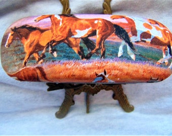 Adult unisex hard eyeglasses cases, "STALLIONS at PLAY" handmade eyeglasses cases/bag or purse  item/health & beauty/2 Styles