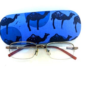 Handmade Camel Caravan Eyeglass Case: Cotton Fabric Glasses Protector