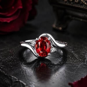 Bague Rubis Sang de Pigeon en Argent - Anneau Ajustable, Cadeau de Fiançailles
