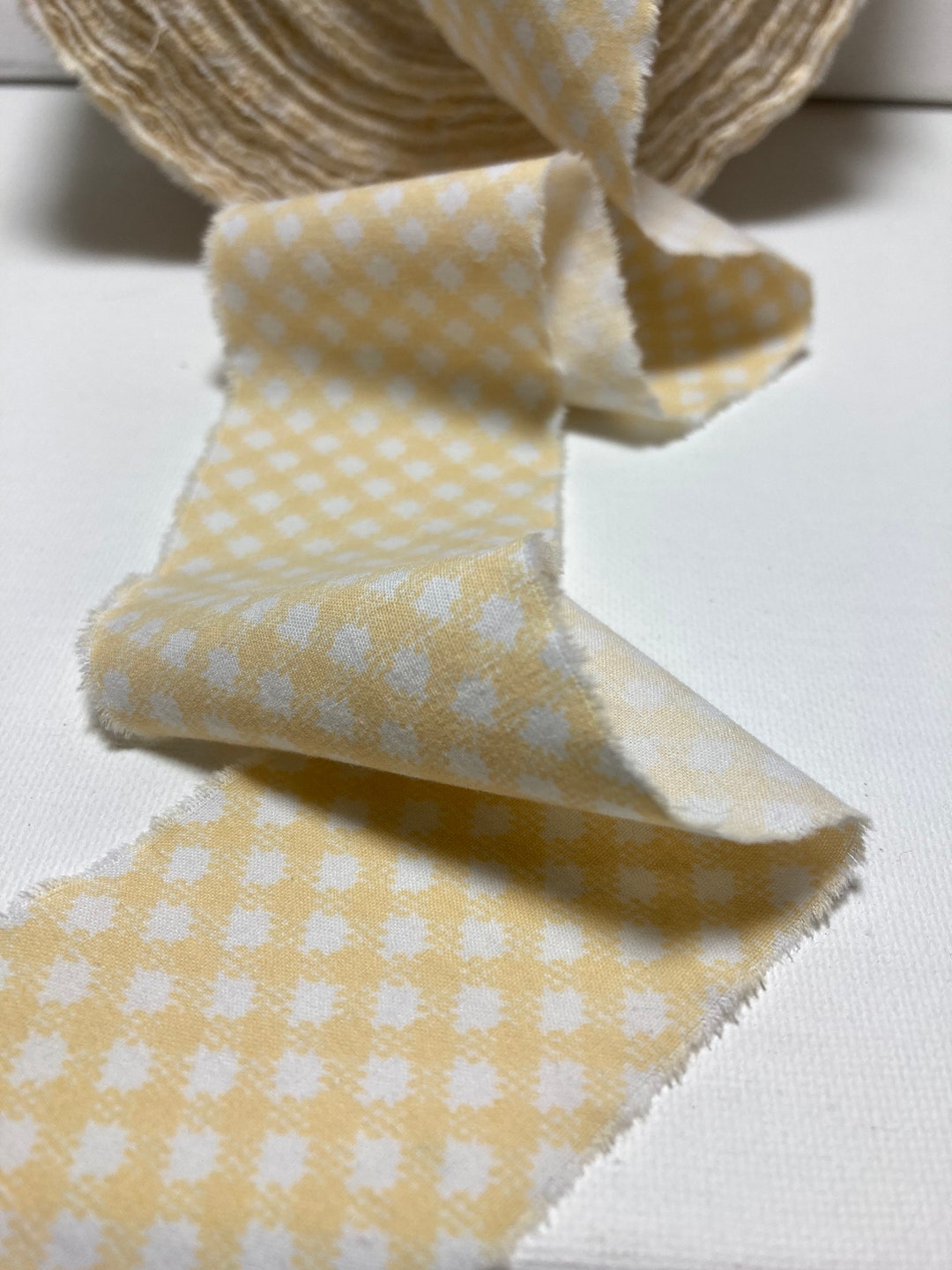 73 Yards Rag Rug Fabric Strips Continuous Roll 2 Inch Strips Toothbrush