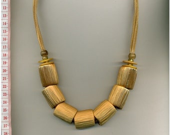 Collana XL, collana realizzata con materiali naturali, collana boho, collana grande e funky, gioielli unici fatti a mano, 2221-2182