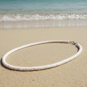 Witte surf choker ketting gemaakt van 6 mm puka schelpen • Strand & Boho sieraden • Handgemaakt • 36–100 cm