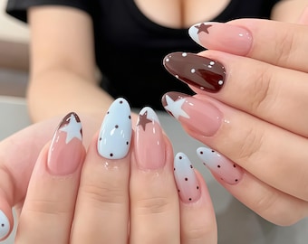 Light Blue Brown Star Polka Dot Press on Nails, French Tip Nude Oval Fake Nails, Minimal Glossy Reusable Glue On Nails Y2K Trendy Daily