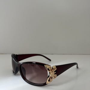 2000s  wrap around sunglasses with double side butterfly design festival rave 90s