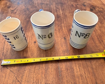 Juego de 3 tazas antiguas de bistró francés / Loza de café numerada / Raya azul / Siglo XIX-principios del siglo XX / Cerámica de granja estilo brasserie
