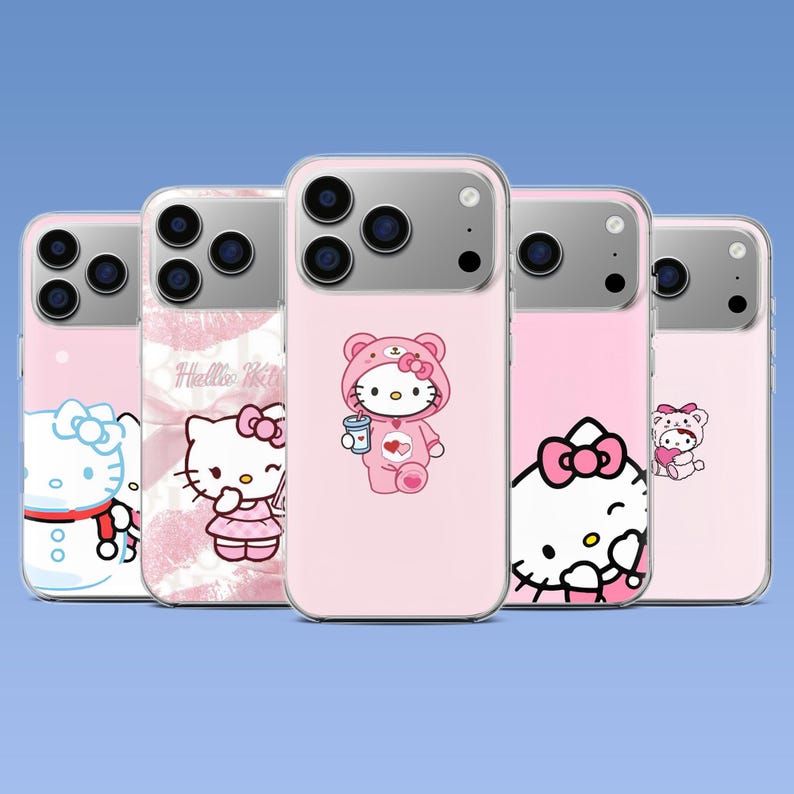 Puede incluir: Cinco fundas transparentes para smartphone con varios dise&ntilde;os de Hello Kitty. Las fundas muestran a Hello Kitty como mu&ntilde;eco de nieve, con vestido rosa, con un pijama de oso con una bebida, un primer plano de su cara y una figura peque&ntilde;a.