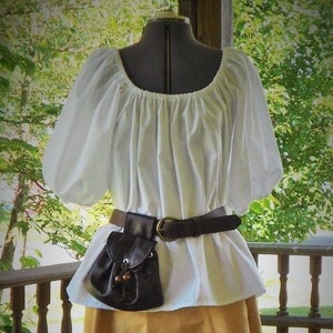 Peasant Blouse with 3/4 length sleeves - Renaissance Chemise - Pirate Costume  - Renaissance Style peasant blouse - Colonial Shirt - dirndl
