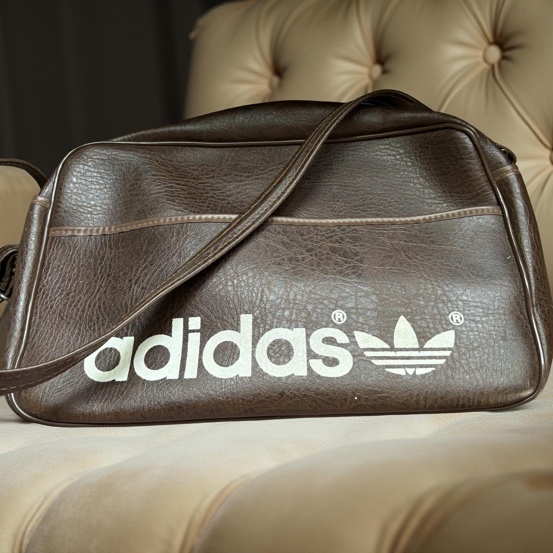 Vintage adidas bag - Etsy 日本