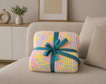 Handmade Mini Pompom Blanket, Chunky Soft Blanket, Cozy Throw, Gift for Baby, Home Decor Blanket, size 90x110cm