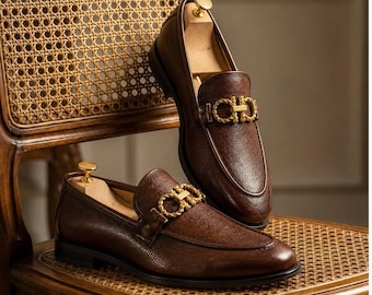 Bruine leren loafers voor heren met gouden gesp, handgemaakte instapschoenen, luxe formele schoenen, leren zool