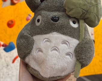 Bolsa de magnesio para escalar Totoro