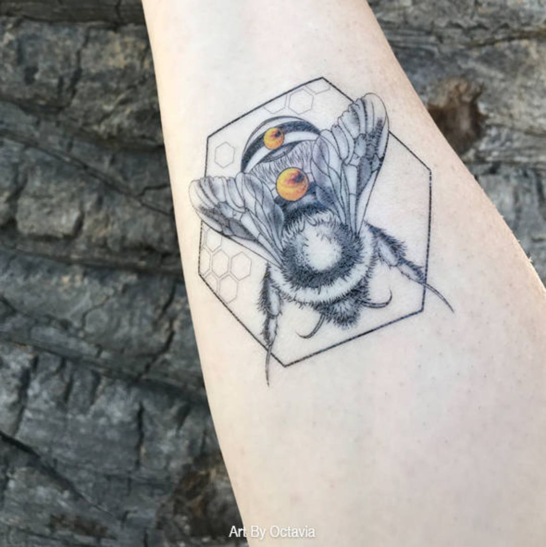 Bee Temporary Tattoo Geometric Temporary Tattoo Bee Body Etsy Nederland