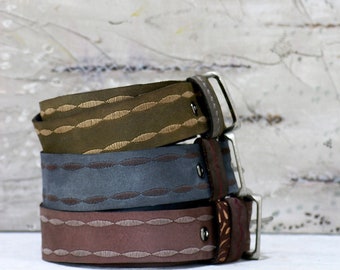 Handcrafted Leather Belt: Antique Buckle, Retro Stitching