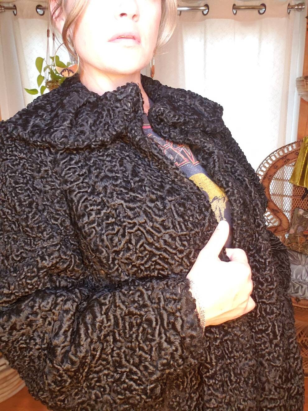 black lambswool coat