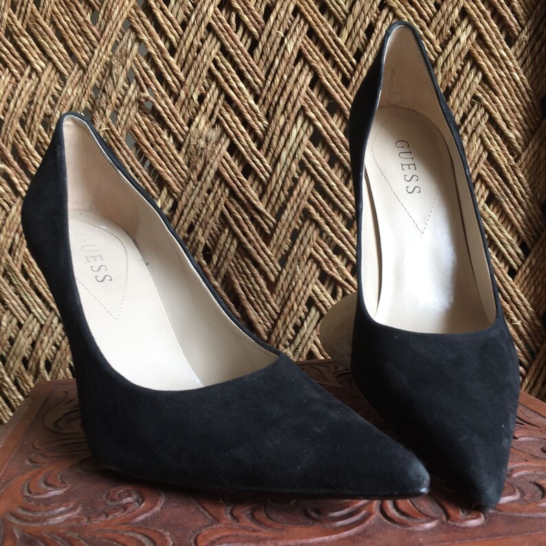 guess black suede heels