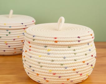 Home Decorative Storage Basket ,Multi-purpose Hand Woven Cotton Rope Material, Snacks Cosmetics Stationery Storage Box