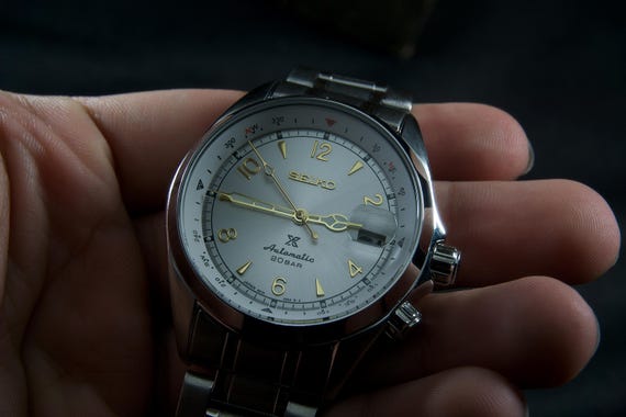 Seiko Alpinist Arctic White Dial | Vintage Refurbished Automatic 7S26 | Silver Case Men’s Dress Watch | Elegant Mechanical Timepiece | Gift