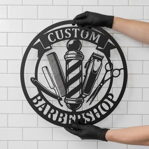 Anpassad metallväggkonst för barberare, personlig barberarskylt, hårstylistdekor, barberarstång laserskuren metallskylt, present till barberare