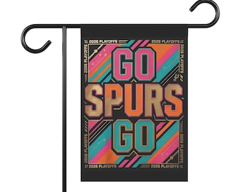 Bandera de jardín "Go Spurs Go 2026 Playoffs" - Bandera para casa de los San Antonio Spurs en Wemby