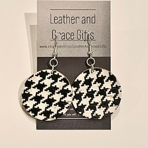Alabama Houndstooth Cork Leather Round Dangle Earrings