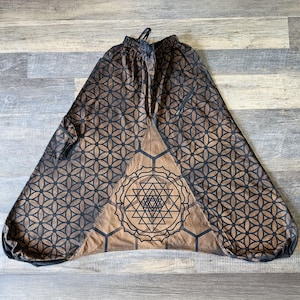 Sacred Sri Yantra Harem Pants, Fire-Safe Cotton Men's Yoga and Meditation Pants