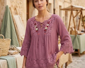 Boho spetstunika för kvinnor, blommig broderad v-ringad blus, löst sittande sommarskjorta med linnelook, avslappnad damtopp i linnelook
