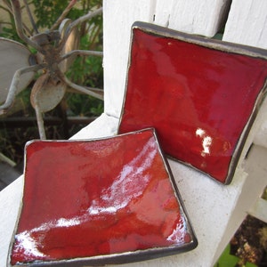 Two Christmas Red Ceramic Dishes Serving Plates Holiday Decor image 4