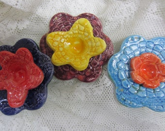 3 Colorful Ceramic Flowers Yard Art Garden Decor