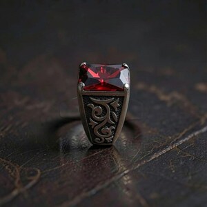 Men’s Rectangular Ruby Statement Ring, Handmade 925 Sterling Silver with Engraved Scrollwork imagen 5