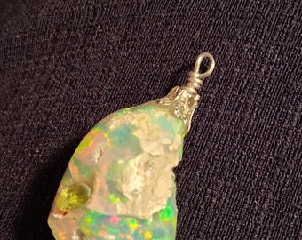 ETHIOPIAN w/ INLAID PERIDOT pendant