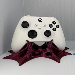 Alien Matrix Controller Holder, UFO Sci Fi Gamepad Stand, Gaming Desk Decor