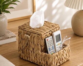 Woven Tissue Box Holder, Water Hyacinth Organizer with Remote Pocket, Boho Desk Decor for Bathroom Bedroom Living Room