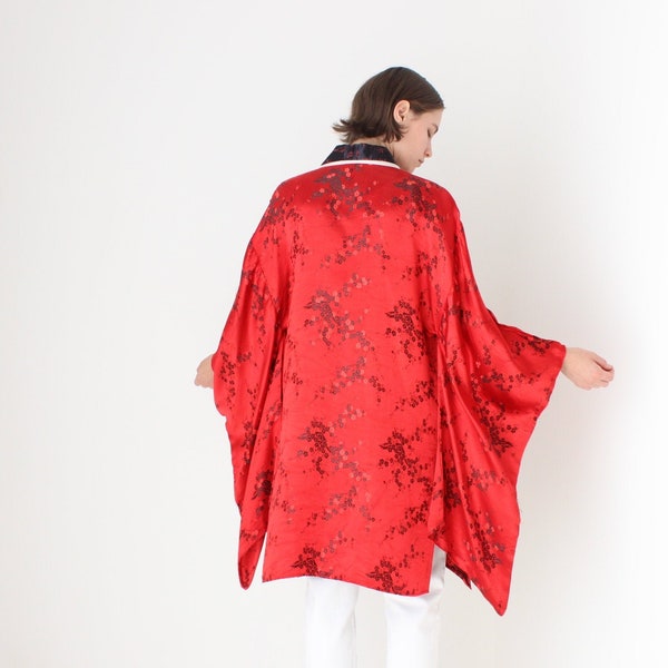 90s Pure SILK Chinese Dragon Red & Black Sweeping [Weighted] Sleeve Kimono / Robe / Duster