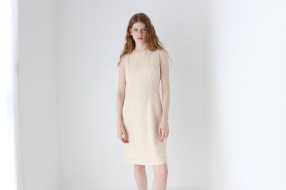 cream shift dress wedding 90s Oscar De La Renta Minimal Cream Crepe Sleeveless Shift / Elopement /  Reception / Bridal Shower Cocktail Wedding Dress