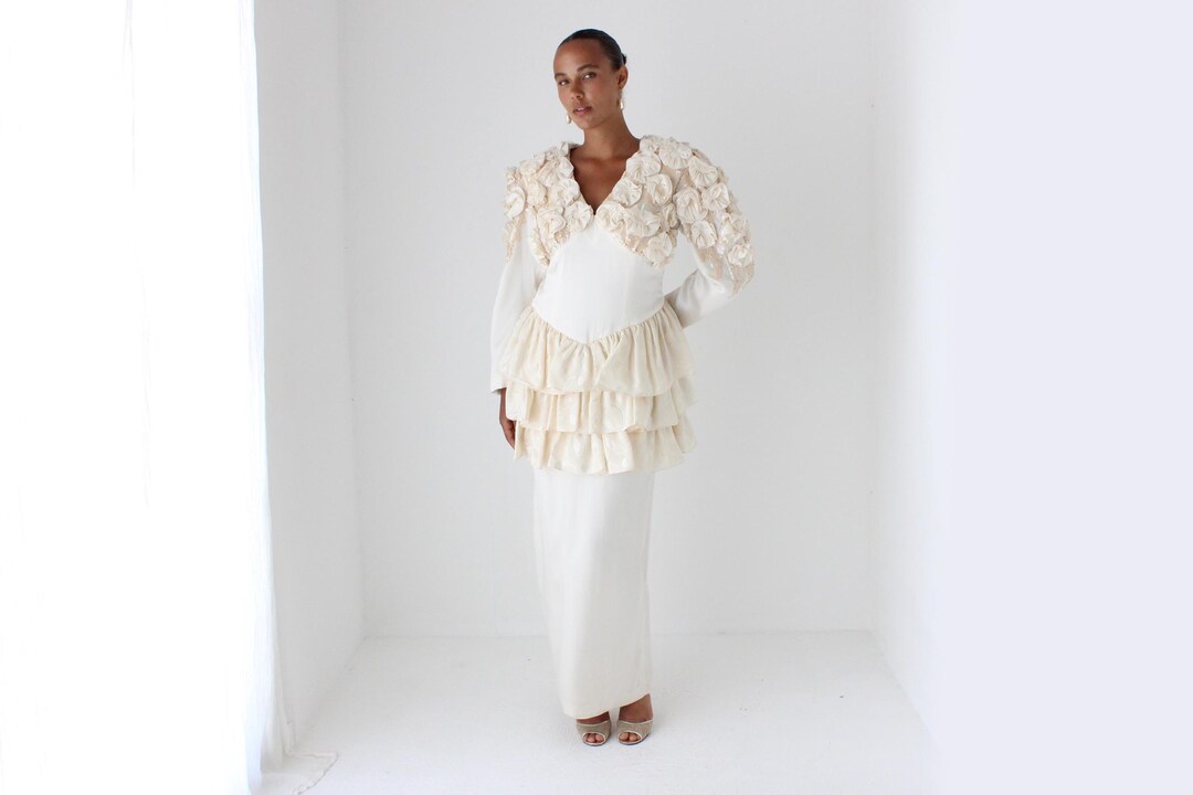 Sculptural Ruffle Pattern Fabulous 1980s Sculptural Silk Pinwheel Ruffle Rosette Puff Sleeve ...