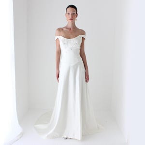 late 90s vera wang wedding dress I Scoured the Internet for Vintage Vera Wang Wedding Dresses So You Don't Have To