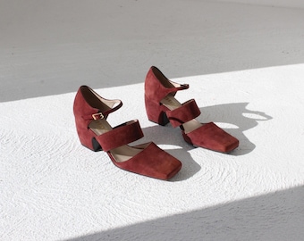 FRENCH COLLECTION Vintage 90s Chanel Suede Sculptural Square Toe Mary Jane Sandals ~ Euro 36