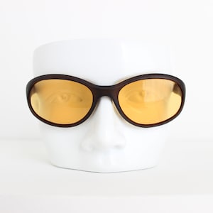 Y2K GUCCI Techno Zoolander Yellow Tinted Lens Sci Fi Sporty